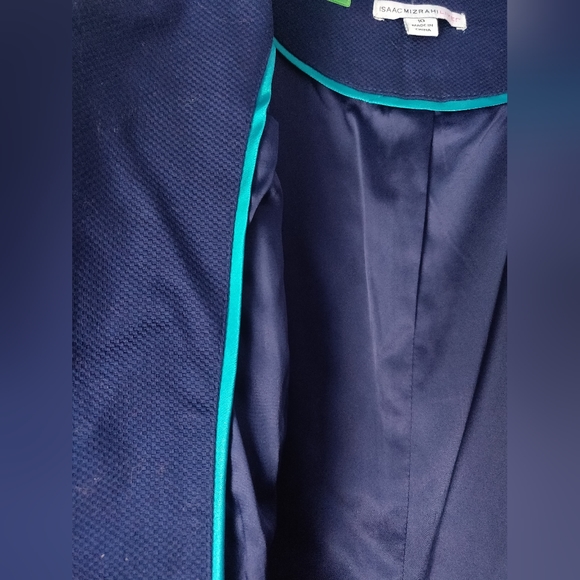 Unique coat style dress - Picture 6 of 9